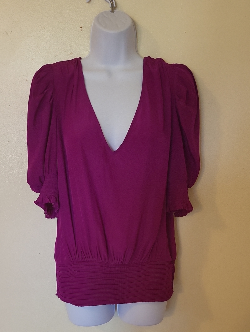 Women's Magenta V-Neck Blouse